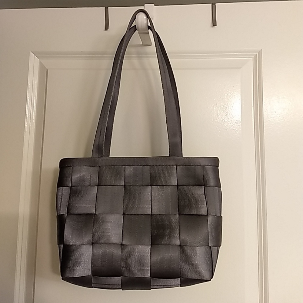 Silver/Gray basket weave purse